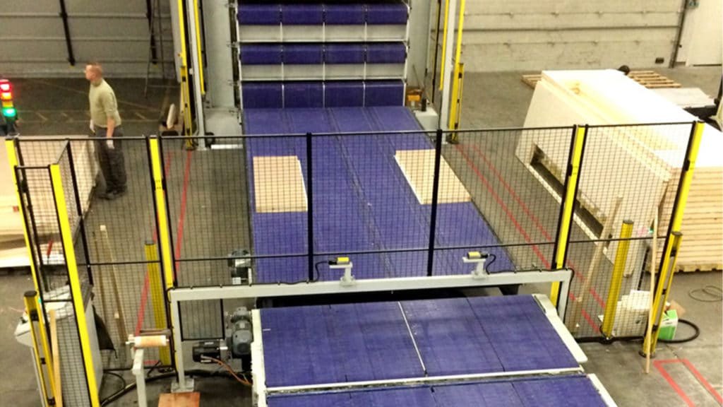 Ligne de fabrication de panneaux sandwichs
